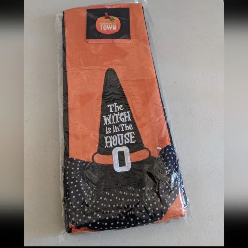 Halloween Vintage Style Kitchen Towel Decor Witchy Spooky Orange Black
